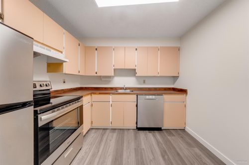 506-6611 Minoru Blvd, Richmond, BC, V6Y1Y9 | Card Image