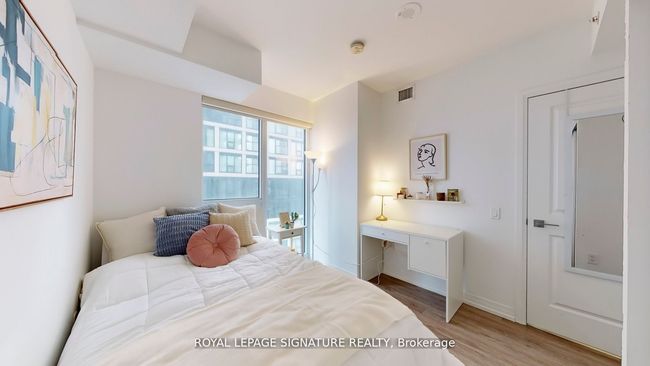 4304 - 251 Jarvis St, Condo with 1 bedrooms, 1 bathrooms and null parking in Toronto ON | Image 13