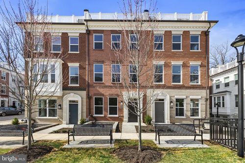 10302 Grosvenor Pl, ROCKVILLE, MD, 20852-4754 | Card Image