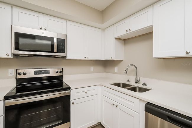 2301 Willow Branch Ave, House other with 3 bedrooms, 2 bathrooms and null parking in LUTZ FL | Image 6