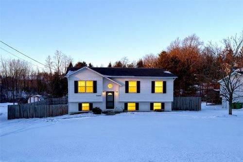 110 Mcquistion Rd, Butler, PA, 16001-3434 | Card Image