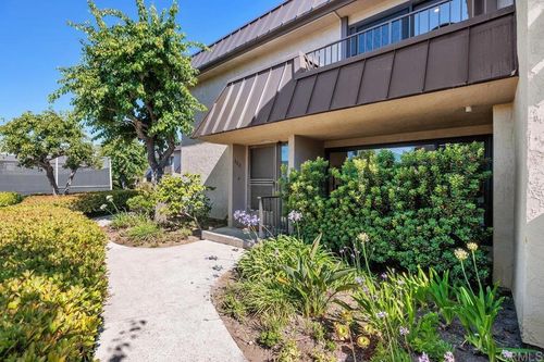 808 S Sierra Ave, Solana Beach, CA, 92075-2616 | Card Image