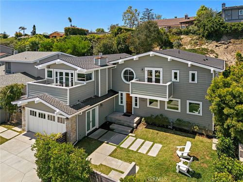 3203 Tyrol Dr, Laguna Beach, CA, 92651-2044 | Card Image