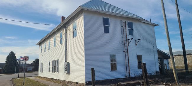 5 - 222 Union St, Condo with 3 bedrooms, 1 bathrooms and null parking in Worthington IN | Image 8