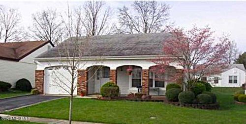 47 Sandhurst St, Manchester, NJ, 08759-6624 | Card Image