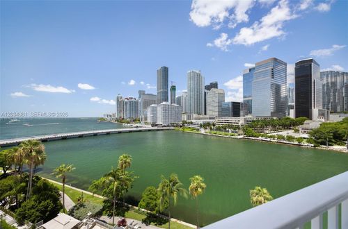 901-701 Brickell Key Blvd, Miami, FL, 33131-2674 | Card Image