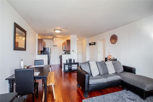 apt-12n-600 8th St, Kansas City, MO, 64106-1623 | Card Image