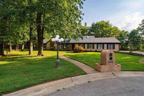 4208 Wood Trce, Owensboro, KY, 42303-2272 | Card Image