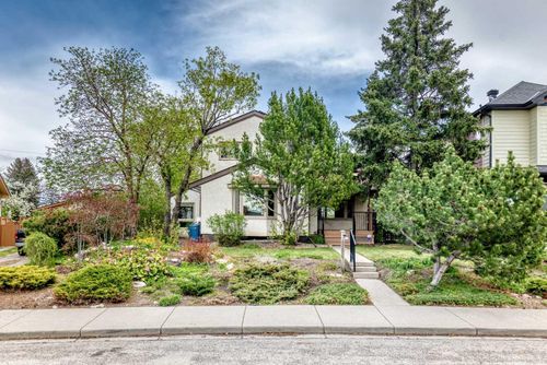 2518 21 Street Sw, Calgary, AB, T2T5A8 | Card Image