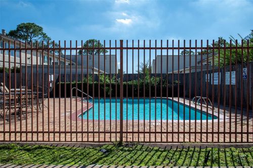 unit-19-1920 Augusta Dr, Houston, TX, 77057-3725 | Card Image