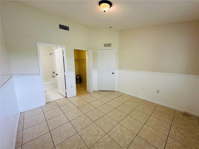 UNIT-203 - 1251 Se 28 Th Ct, Condo with 2 bedrooms, 2 bathrooms and null parking in Homestead FL | Image 15