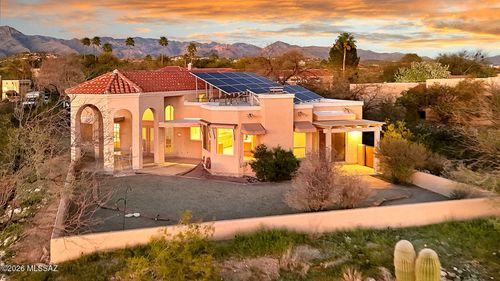 3463 N Country Club Vista Cir, Tucson, AZ, 85750-1983 | Card Image