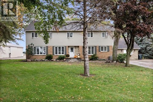 6653 St Philippes Line, Grande Pointe, ON, N0P1S0 | Card Image