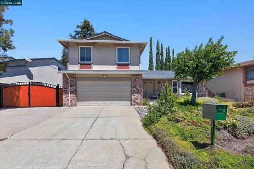 2504 Silverado Dr, Antioch, CA, 94509-5888 | Card Image