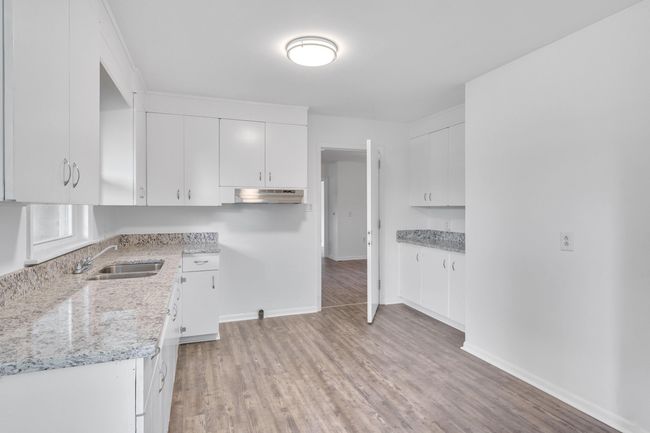 Kitchen #2 | Image 15