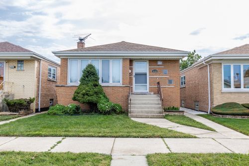 6023 S Parkside Ave, CHICAGO, IL, 60638-4517 | Card Image