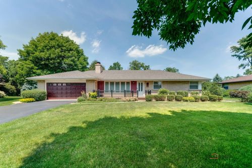 414 Hillcrest Dr, Prospect Heights, IL, 60070-1358 | Card Image