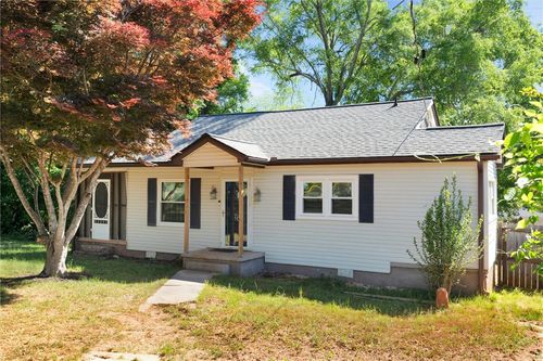 105 Nalley St, Easley, SC, 29640-2620 | Card Image