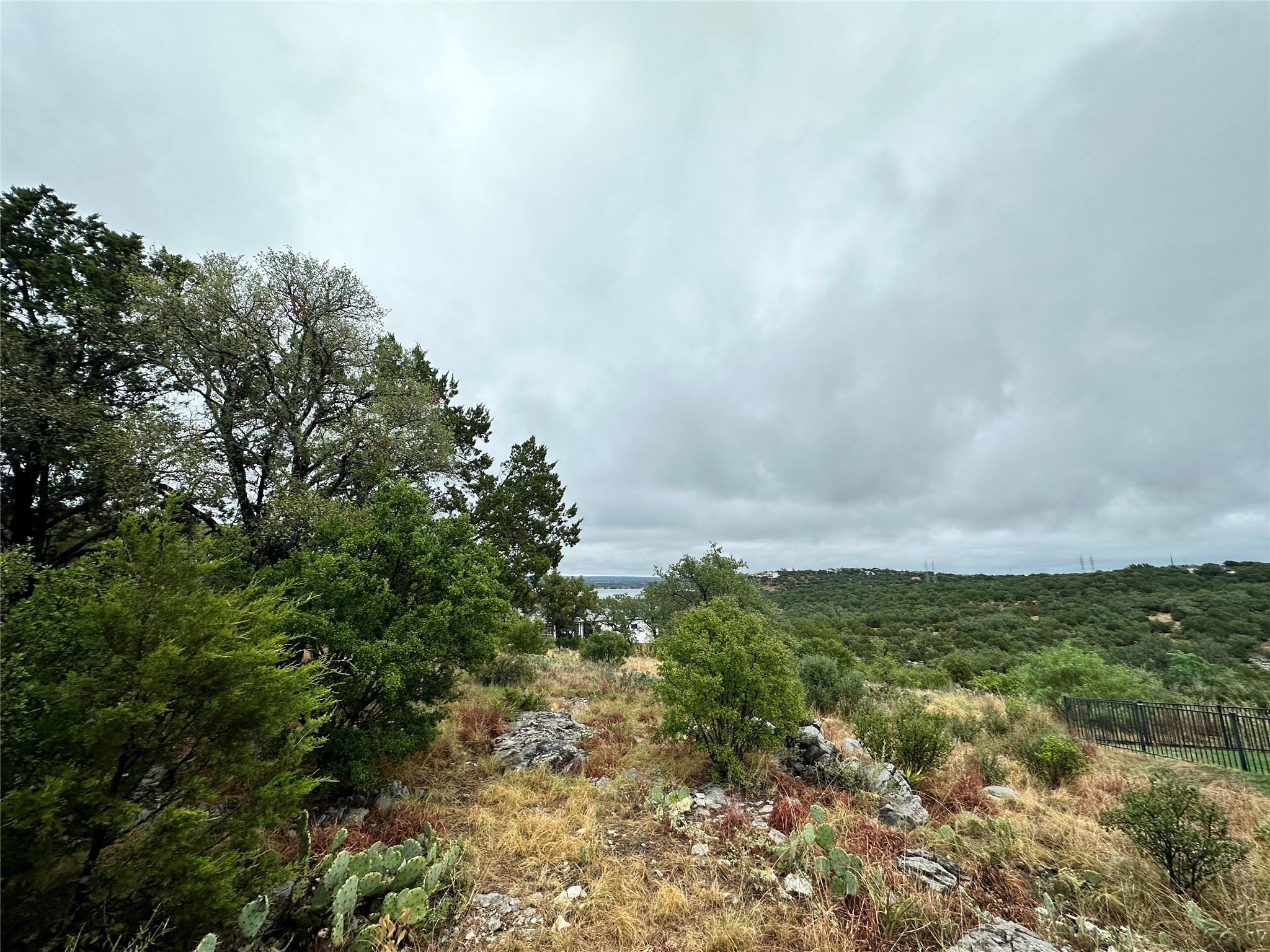 Land in Horseshoe Bay 4