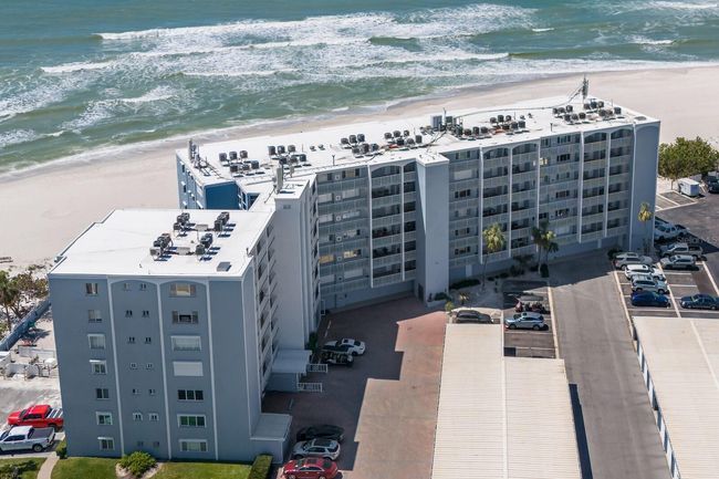 UNIT-204 - 5300 Gulf Dr, Condo with 2 bedrooms, 2 bathrooms and null parking in Holmes Beach FL | Image 76