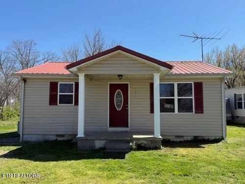 107 Pennsylvania Ave, Etowah, TN, 37331-1656 | Card Image