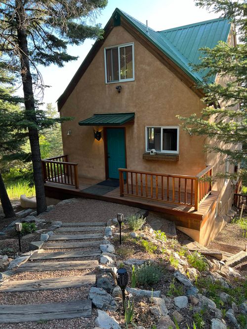 199 El Salto Rd, El Prado, NM, 87529-7468 | Card Image