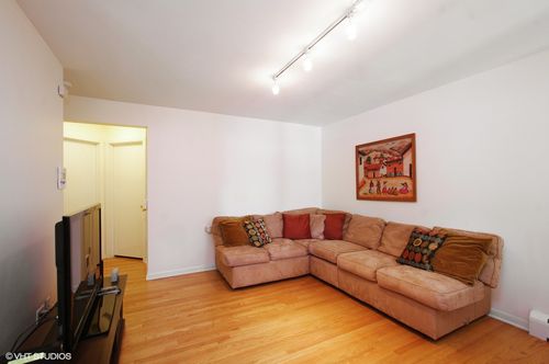 apt-1b-4056 N California Ave, Chicago, IL, 60618-2729 | Card Image
