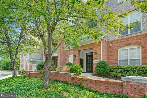 303-12170 Abington Hall Pl, RESTON, VA, 20190-5850 | Card Image