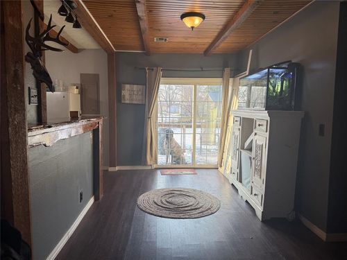 209 Se 2nd St, Perkins, OK, 74059-3440 | Card Image