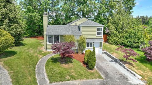 2000 S Edmunds Street, Seattle, WA, 98108 | Card Image