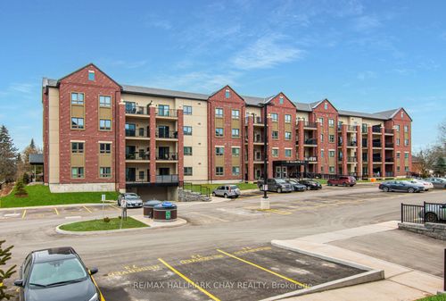 109-157 Wellington St E, Alliston, ON, L9R0R7 | Card Image