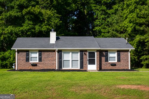 1046 Country Club Rd, Newnan, GA, 30263-5590 | Card Image