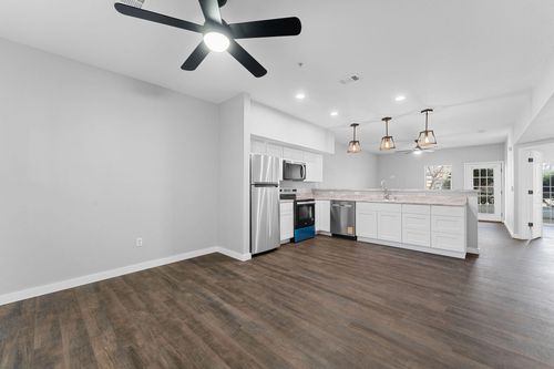 111-b-and-c-2800 Green Mountain Drive Drive, Branson, MO, 65616 | Card Image