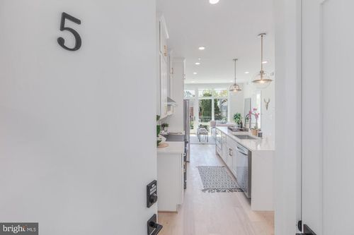 5-4347 Harrison St Nw, WASHINGTON, DC, 20015-2116 | Card Image