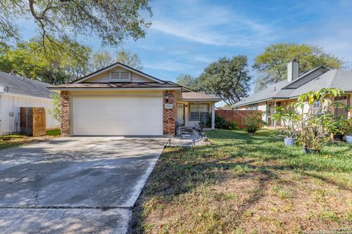 15531 Knollglade, San Antonio, TX, 78247-2136 | Card Image