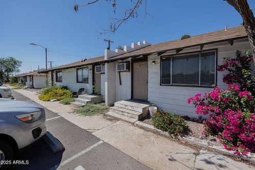 11-864 E Chandler Blvd, Chandler, AZ, 85225-5684 | Card Image