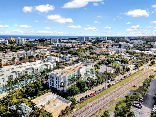 203-185 Ne 4th Ave, Delray Beach, FL, 33483-4590 | Card Image