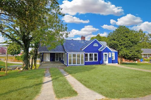 419 Church St, Dover, TN, 37058-3010 | Card Image