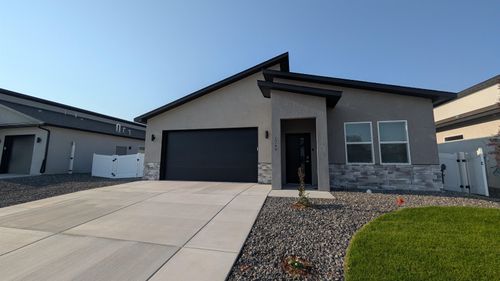 1740 Rusty Rivet Road, Fruita, CO, 81521 | Card Image