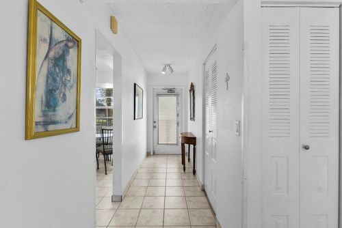 205-27 Abbey Ln, Delray Beach, FL, 33446-1749 | Card Image