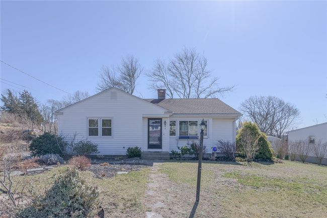 9 Hillview Drive, House other with 3 bedrooms, 1 bathrooms and 6 parking in Westerly RI | Image 2