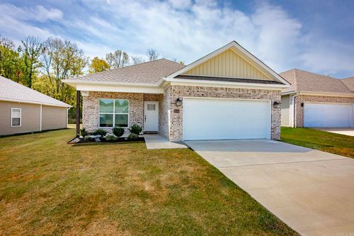 3543 Village Walk Dr, Bryant, AR, 72022-6269 | Card Image
