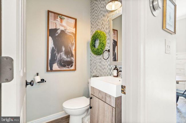 10136 Pale Rose Loop, Townhouse with 3 bedrooms, 3 bathrooms and null parking in BRISTOW VA | Image 26