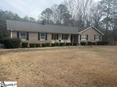 815 Mount Moriah Road, House other with 4 bedrooms, 2 bathrooms and 2 parking in Greenwood SC | Image 2