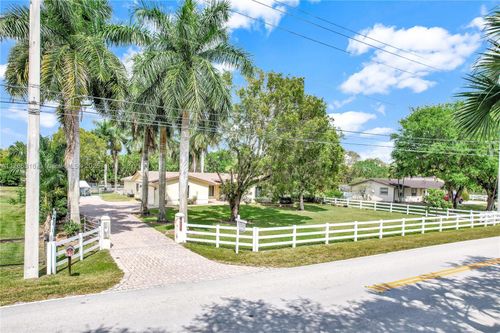 14209 Sw 26th St, Davie, FL, 33325-5011 | Card Image