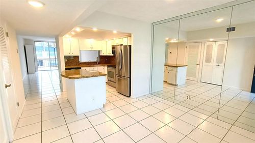 m301-777 S Federal Hwy, Pompano Beach, FL, 33062-5968 | Card Image