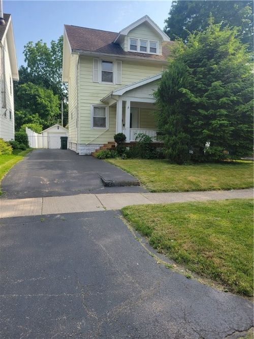 235 Congress Ave, Rochester, NY, 14611-4003 | Card Image