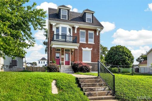 5843 Enright Ave, Saint Louis, MO, 63112-2301 | Card Image