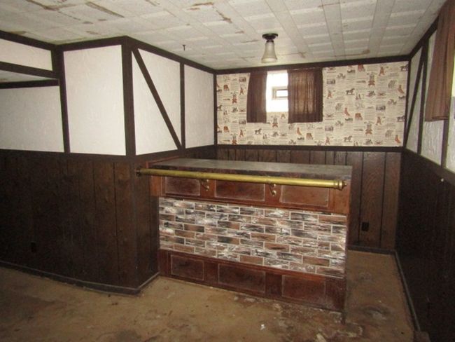 302 Euclid Ave, House other with 3 bedrooms, 2 bathrooms and 1 parking in Glassport PA | Image 26
