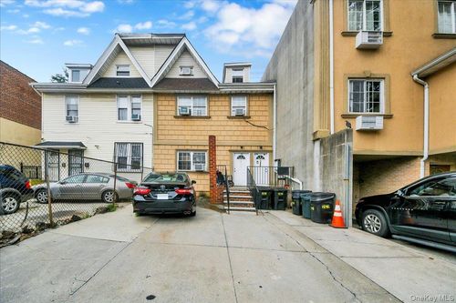 1546 Leland Ave, Bronx, NY, 10460-3531 | Card Image